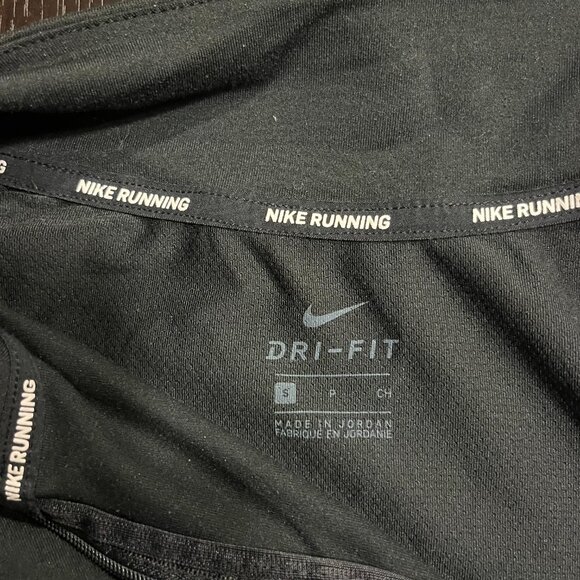 Nike Dri Fit Full Zip Jacket Women’s Lightweight Black Jacket Women Size Small - Picture 4 of 7